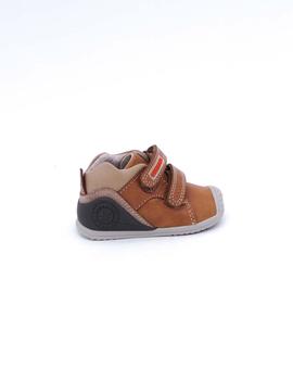 Zapato Biomecanics 211136 camel velcro para niño