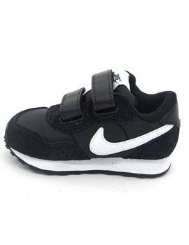 Deportiva Nike 8560 negra para niños