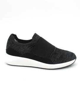 Deportivo Clarks Un Rio Knit negro para mujer