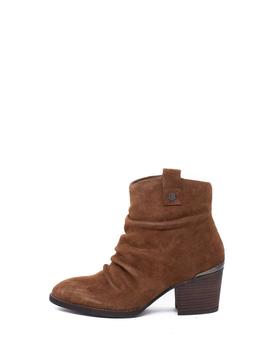 Botín Carmela 66831 camel para mujer