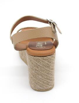 Sandalia Oh My Sandals 5255 beige con cuña 