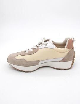 Deportivo Carmela 160664 beige para mujer