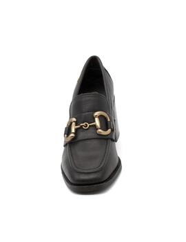 Zapato Carmela 161127 negro para mujer