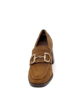 Zapato Carmela 161138 camel serraje para mujer