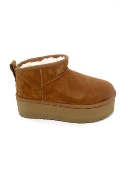 Botín UGG 1135092 camel plataforma