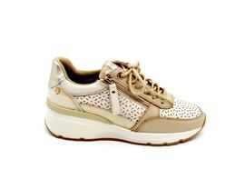 Zapato deportivo Carmela 161417 beige para mujer