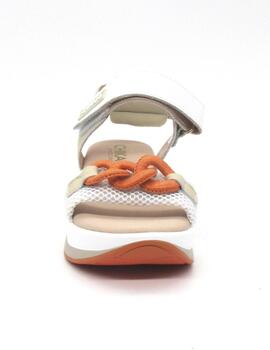 NEW AGORA 29 CHIKA 10 SANDALIA BEIGE CUÑA