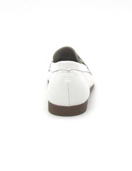Mocasín Pitillos 10472 de color crema