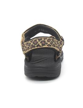 Sandalia Mustang 60804 de color beige/negro