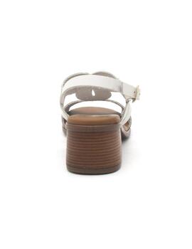 Sandalia Kaola 2731 de color balnco con tacón para mujer