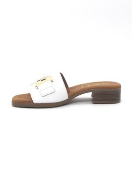 Sandalia Oh My Sandals 5605 de color blanco para mujer