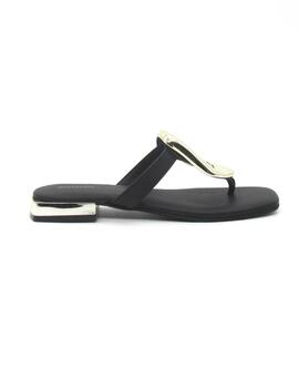 Sandalia Gioseppo VENDRES 72363 de color negro plana dedo