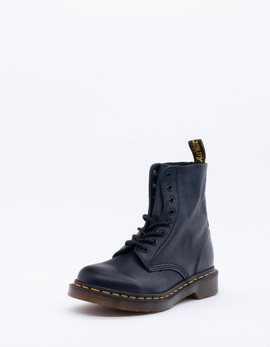 Bota Dr. Martens Pascal 1460 negra para mujer